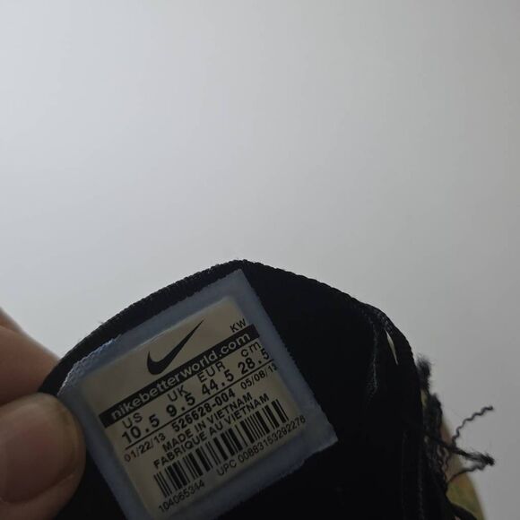 Nike Women's Flyknit Racer 2016 Athletic Running Sneakers Multicolor Size 10.5 - Picture 6 of 7